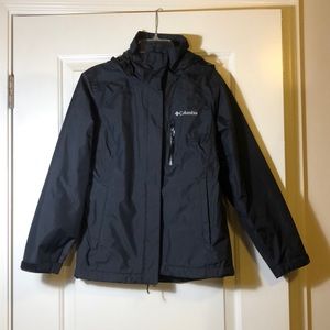 Black Columbia women’s raincoat